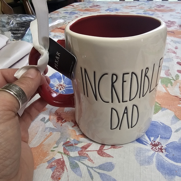 NWT Rae Dunn Incredible Dad Mug - Picture 2 of 8